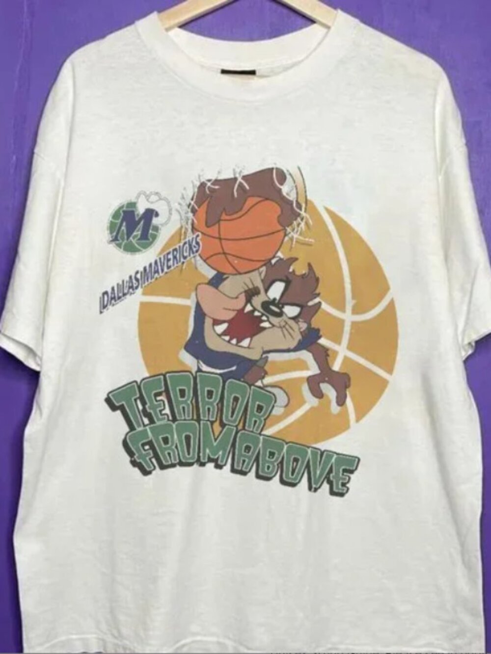 Vintage Dallas Mavericks Looney Tunes Taz Shirt Dallas Mavericks Basketball tee